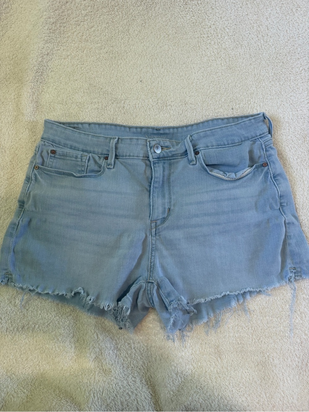 Levi’s jeans shorts size 31” waist
